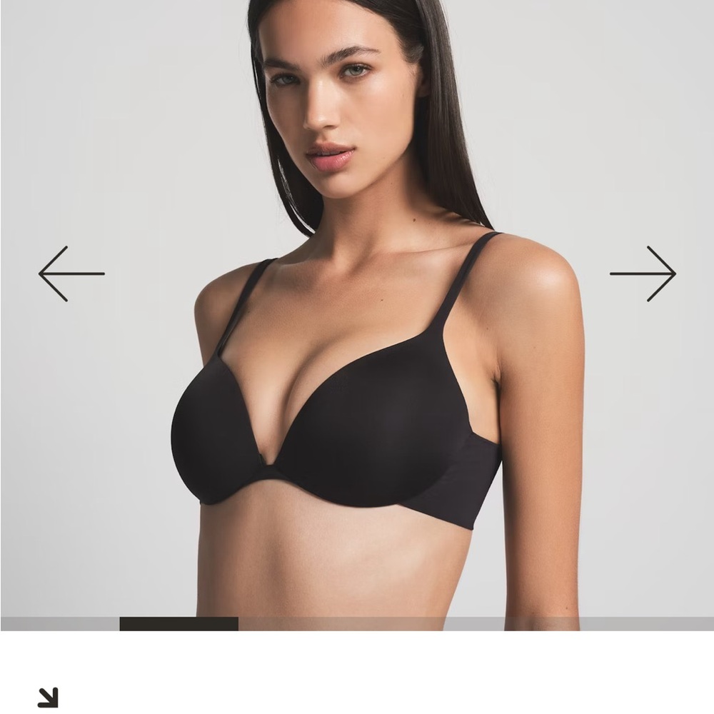 SKIMS Teardrop Black Bra 36D